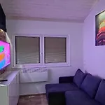 Parterowy Apartamentowy Ostoja Dom wakacyjny