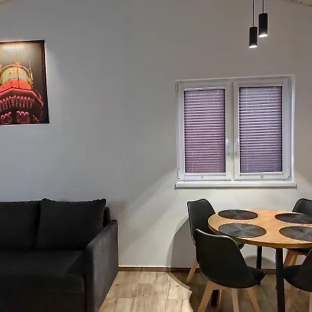 Parterowy Apartamentowy Ostoja