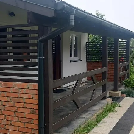 Parterowy Apartamentowy Ostoja *