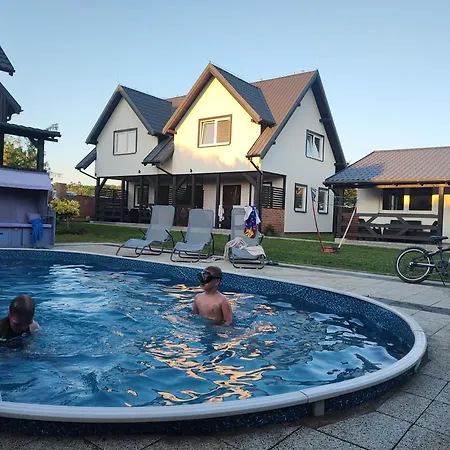 Semesterbostad Parterowy Apartamentowy Ostoja Rewal