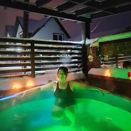 Semesterbostad Parterowy Apartamentowy Ostoja