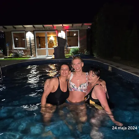 Parterowy Apartamentowy Ostoja *