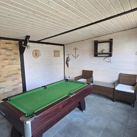 Semesterbostad Parterowy Apartamentowy Ostoja