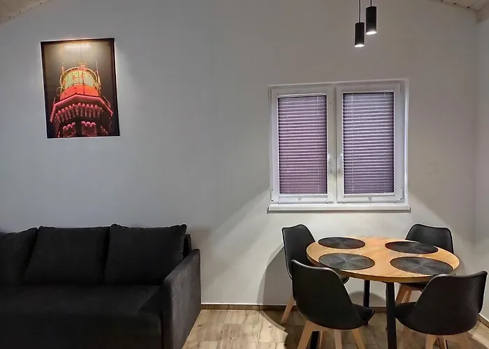 Parterowy Apartamentowy Ostoja