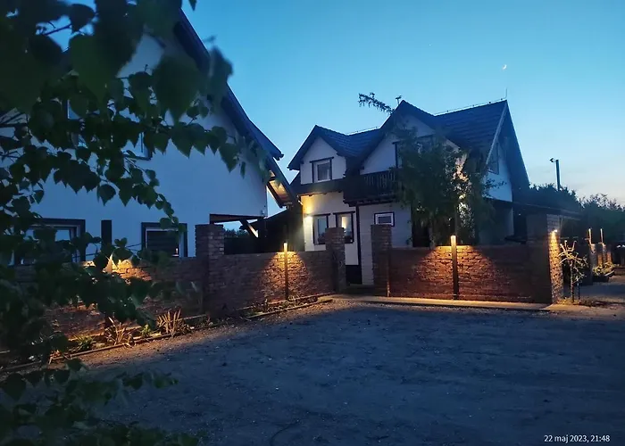 Parterowy Apartamentowy Ostoja Semesterbostad Rewal